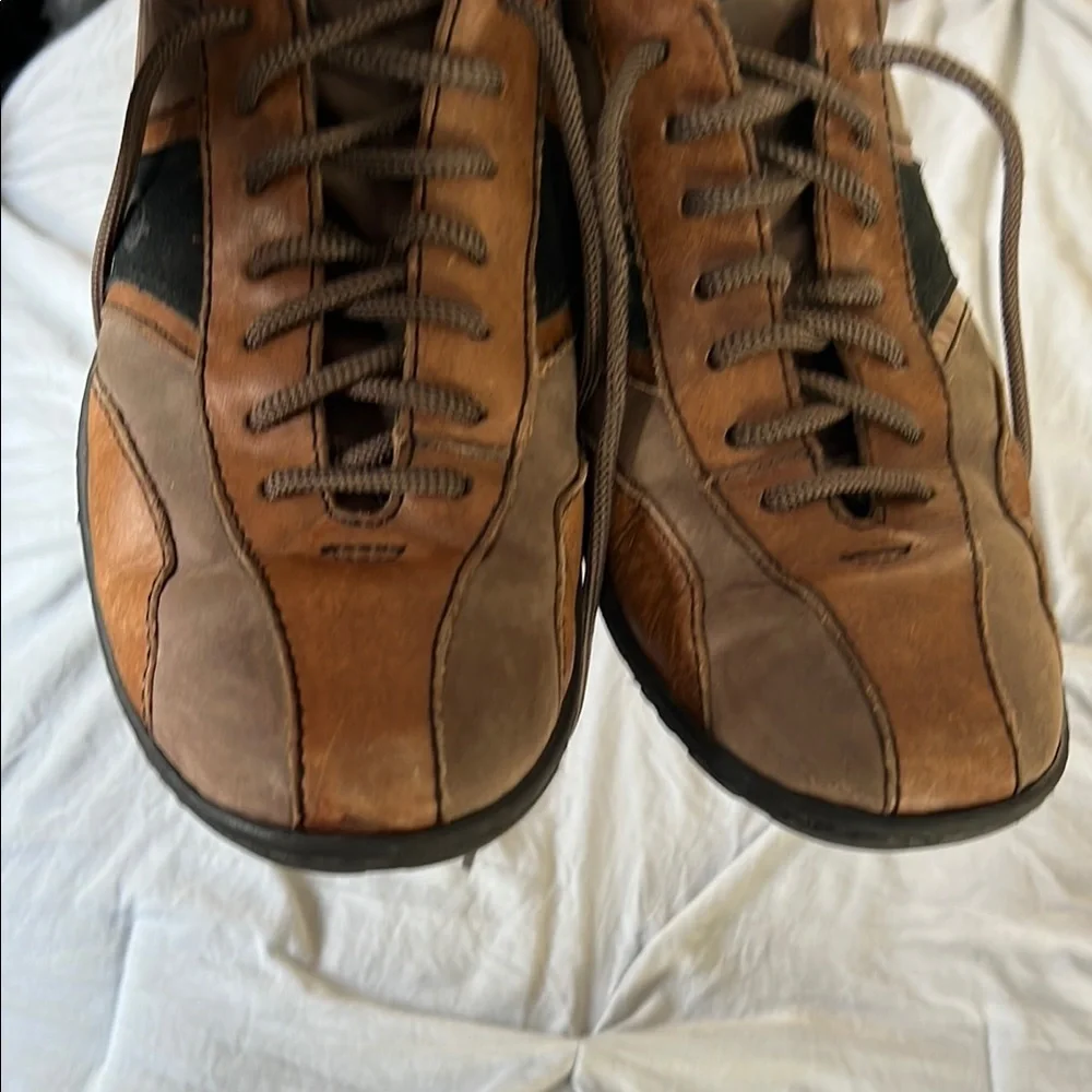 Born Men's Brown and Black Casual Shoes